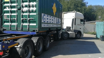 Container Off